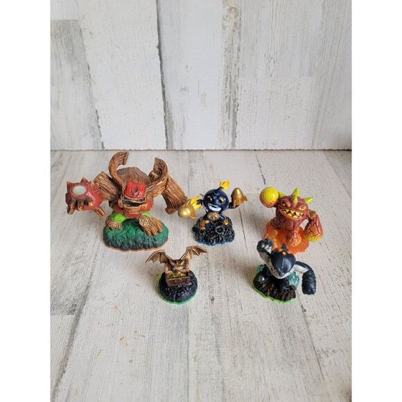 Skylanders giant tree chest blue base treasure variety set - Picture 1 of 11